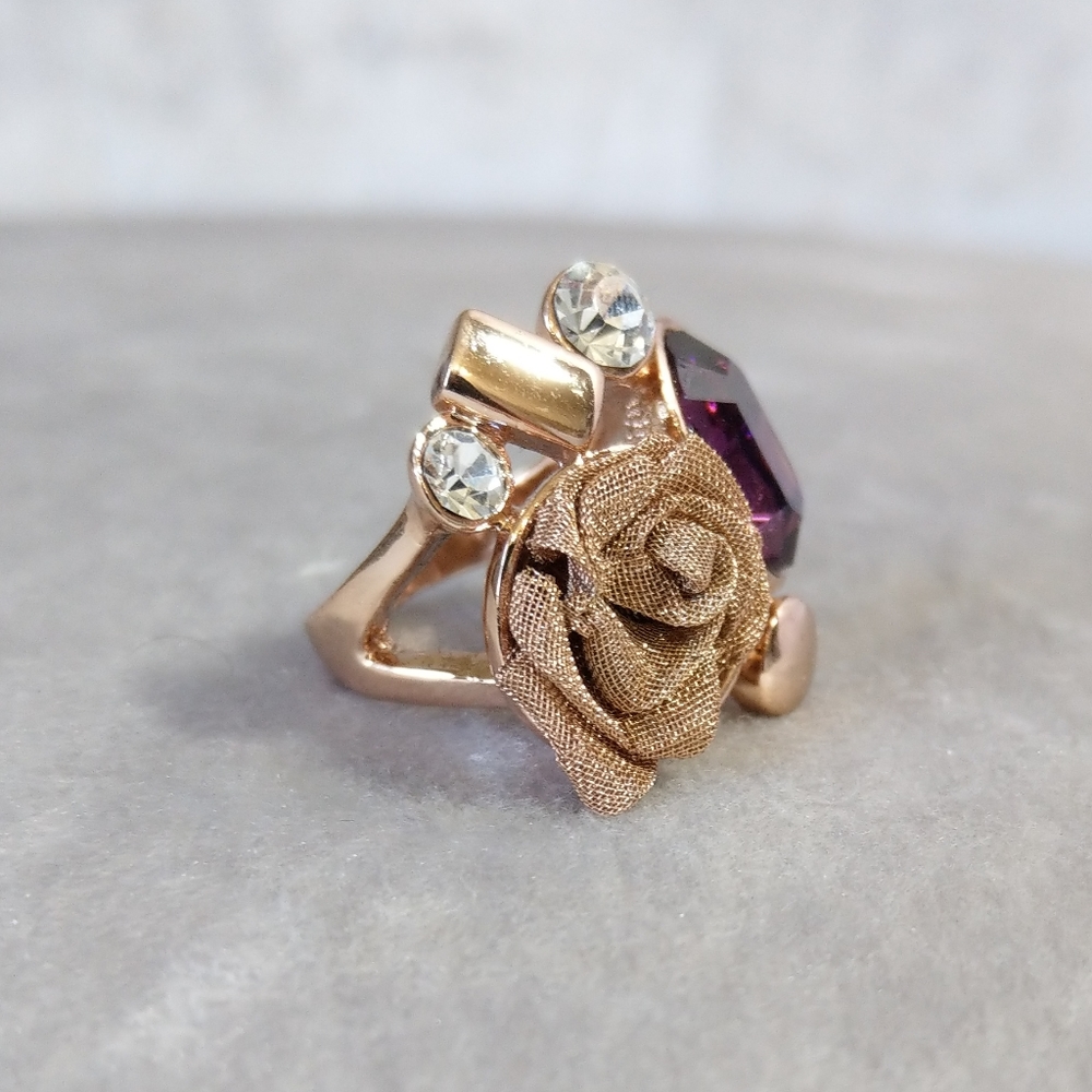 🍒NEW🍒 STATEMENT COCKTAIL RING - Picture 5 of 7